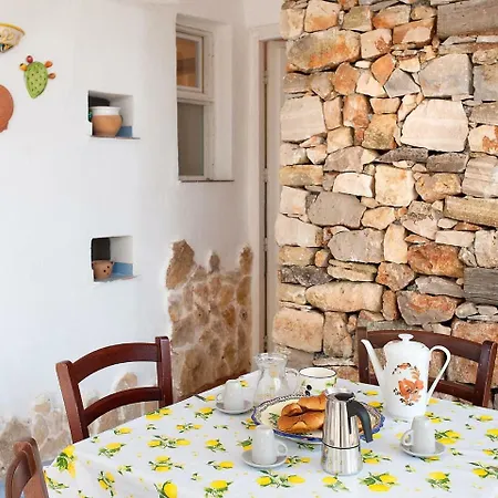 Casa de Férias Locazione Turistica Studio Iolanda